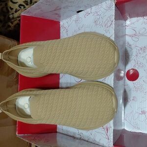 Journee Collection Tan Knit Slip-On Shoes